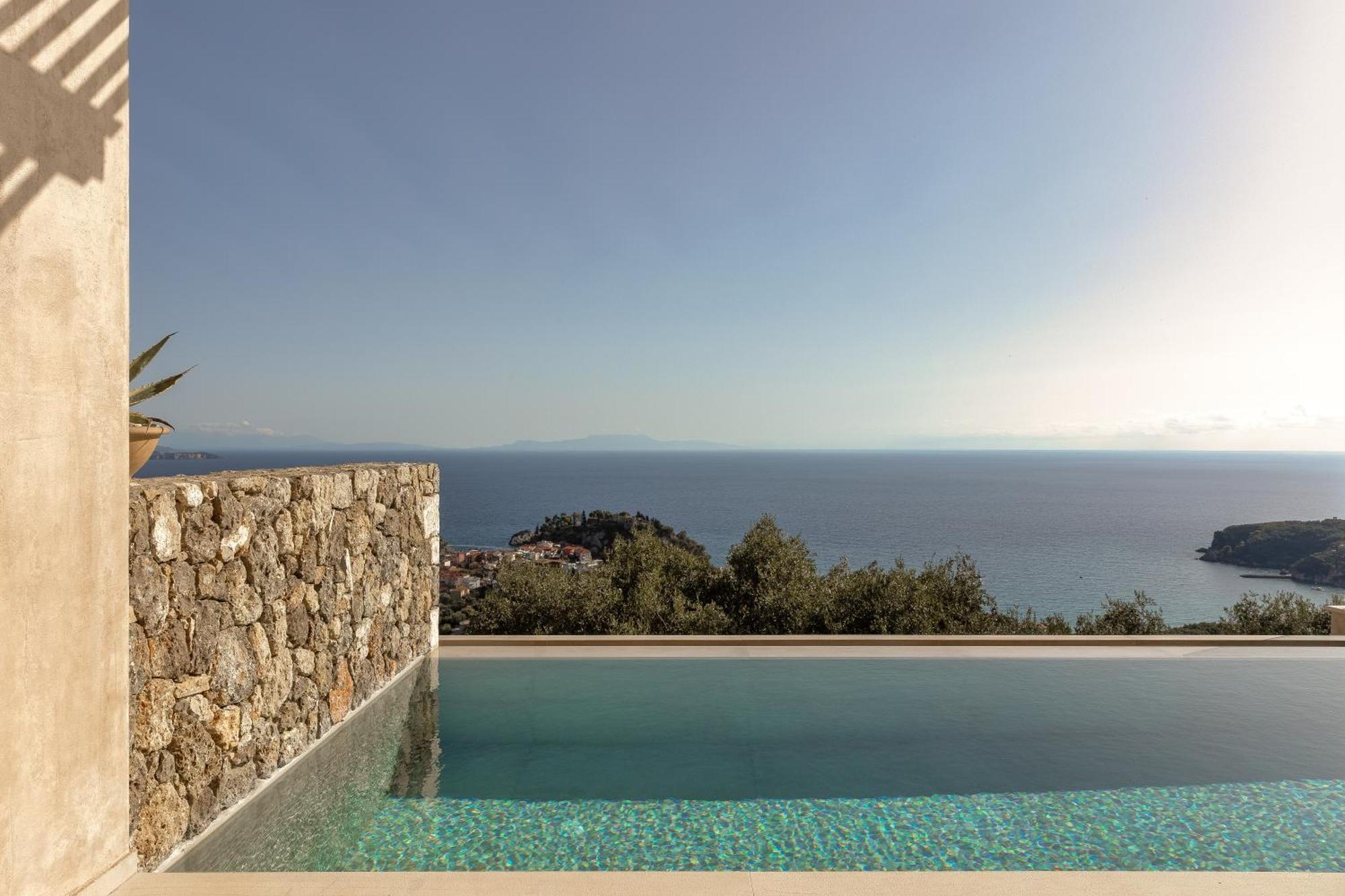 Apolis Villas&Suites Resort Parga Exterior foto