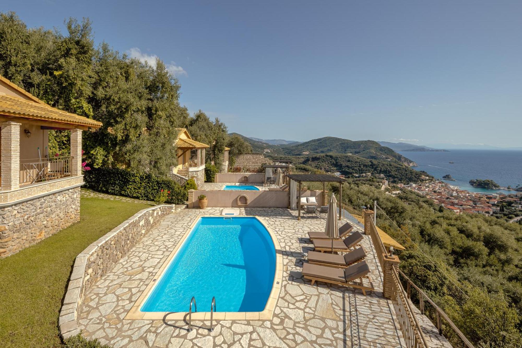 Apolis Villas&Suites Resort Parga Exterior foto