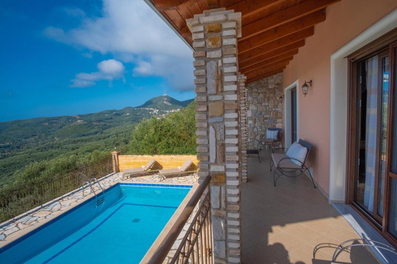 Apolis Villas&Suites Resort Parga Exterior foto